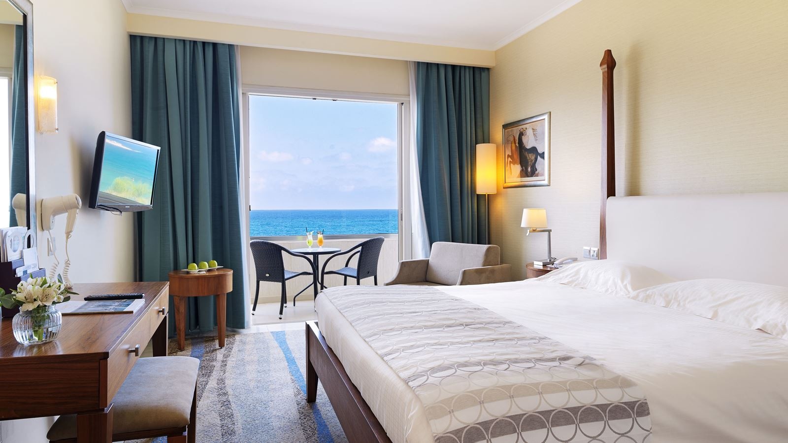 rooms-deluxe-double-seaview