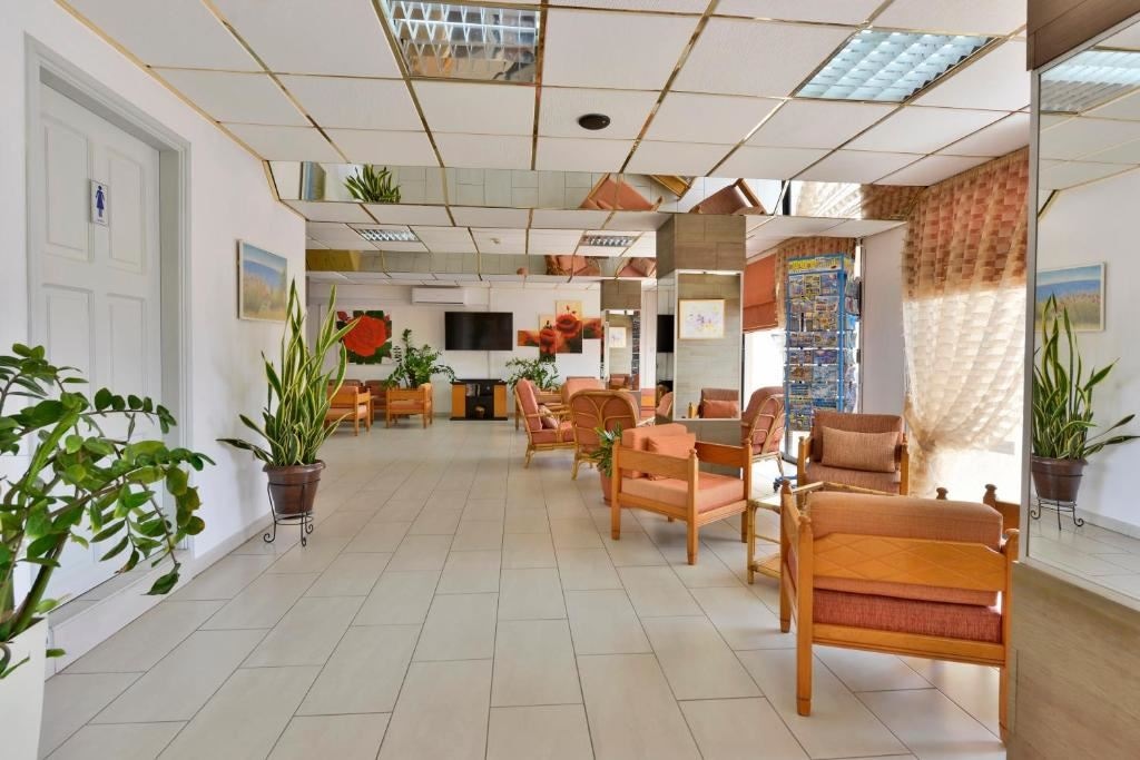 general-main-building