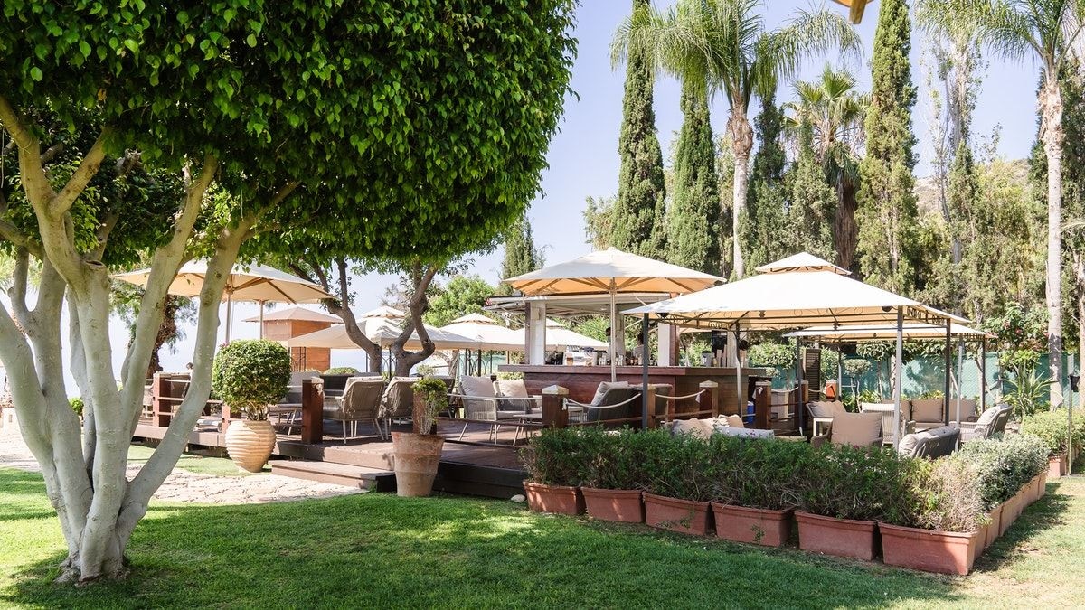 bars-poseidon-beach-bar