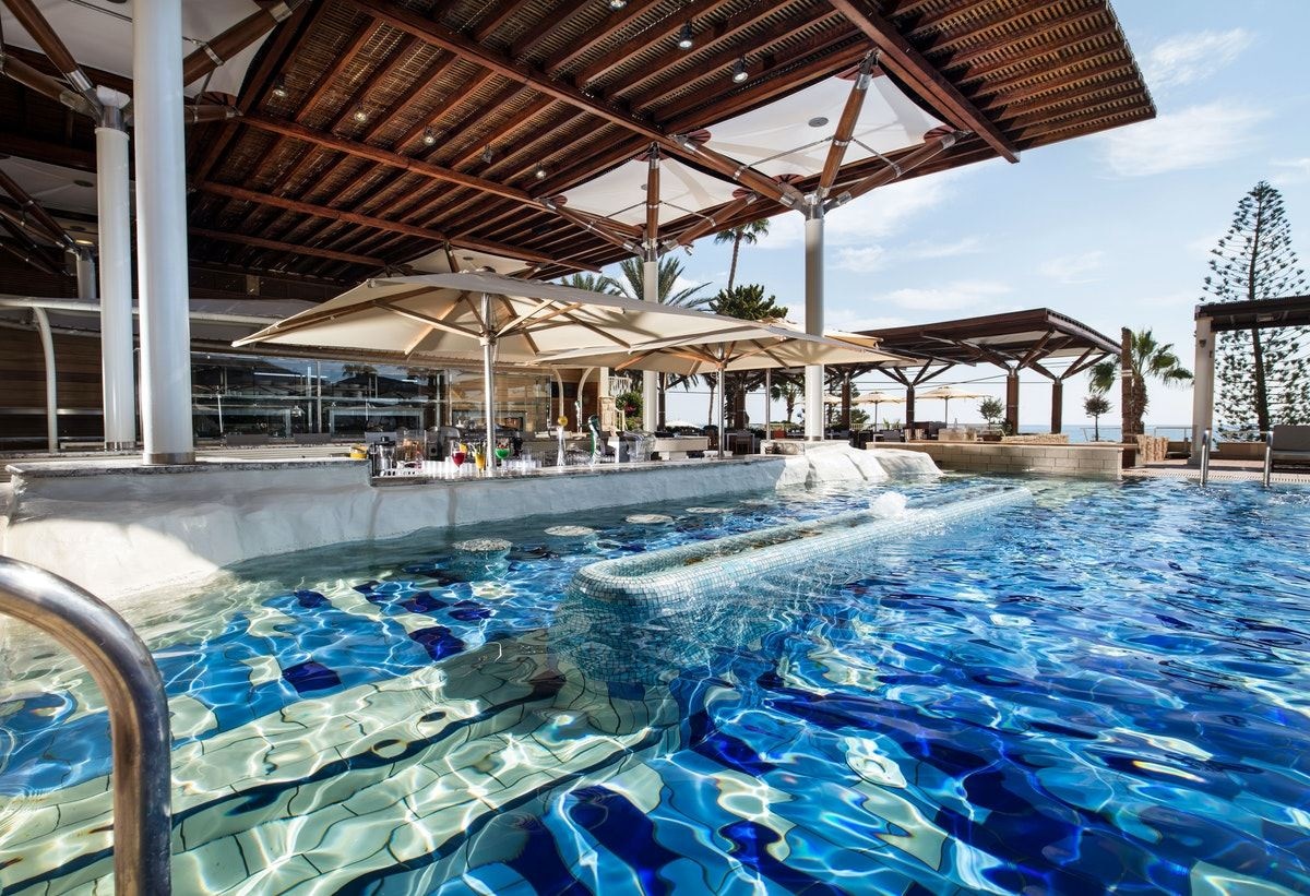 bars-poseidon-pool-bar