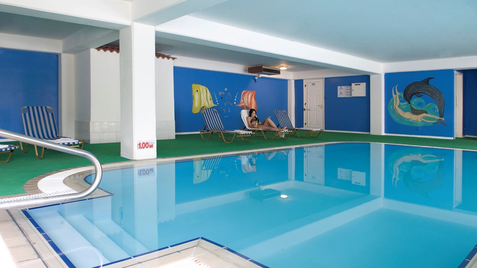 pools-indoor-pool
