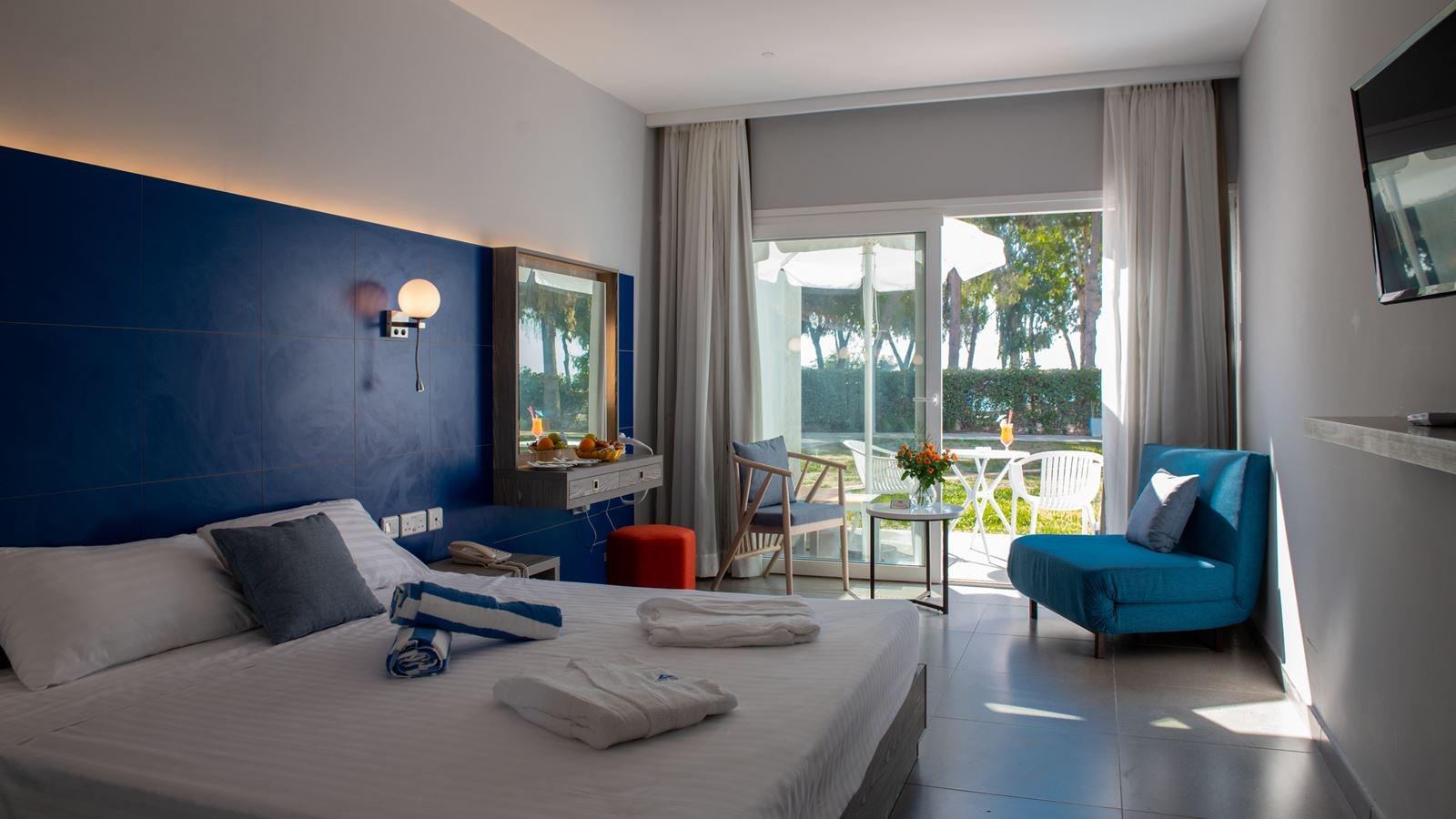 rooms-standard-room-balcony-or-terrace