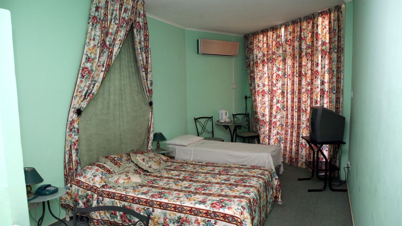 rooms-superior-room-balcony-or-terrace