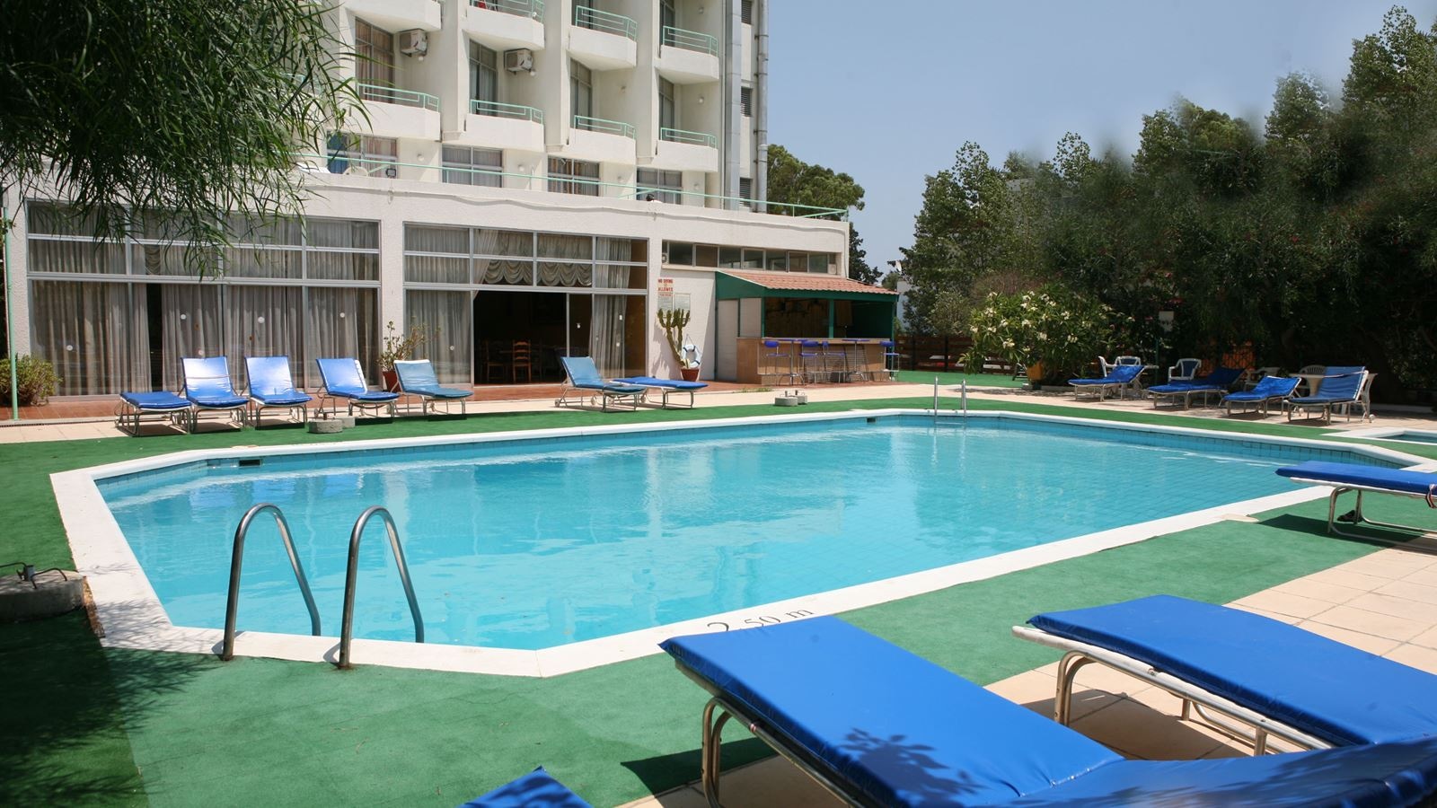 general-main-building