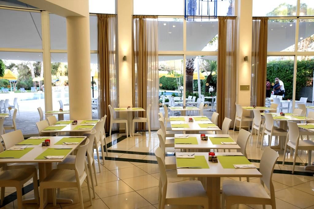 restaurants-hotel-restaurant