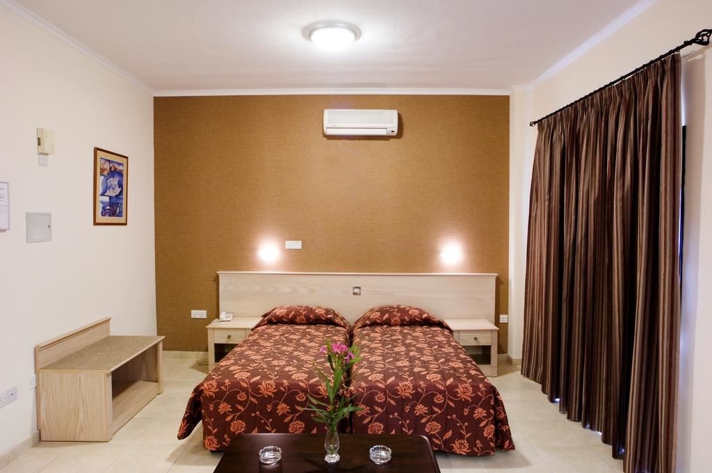 rooms-standard-studio