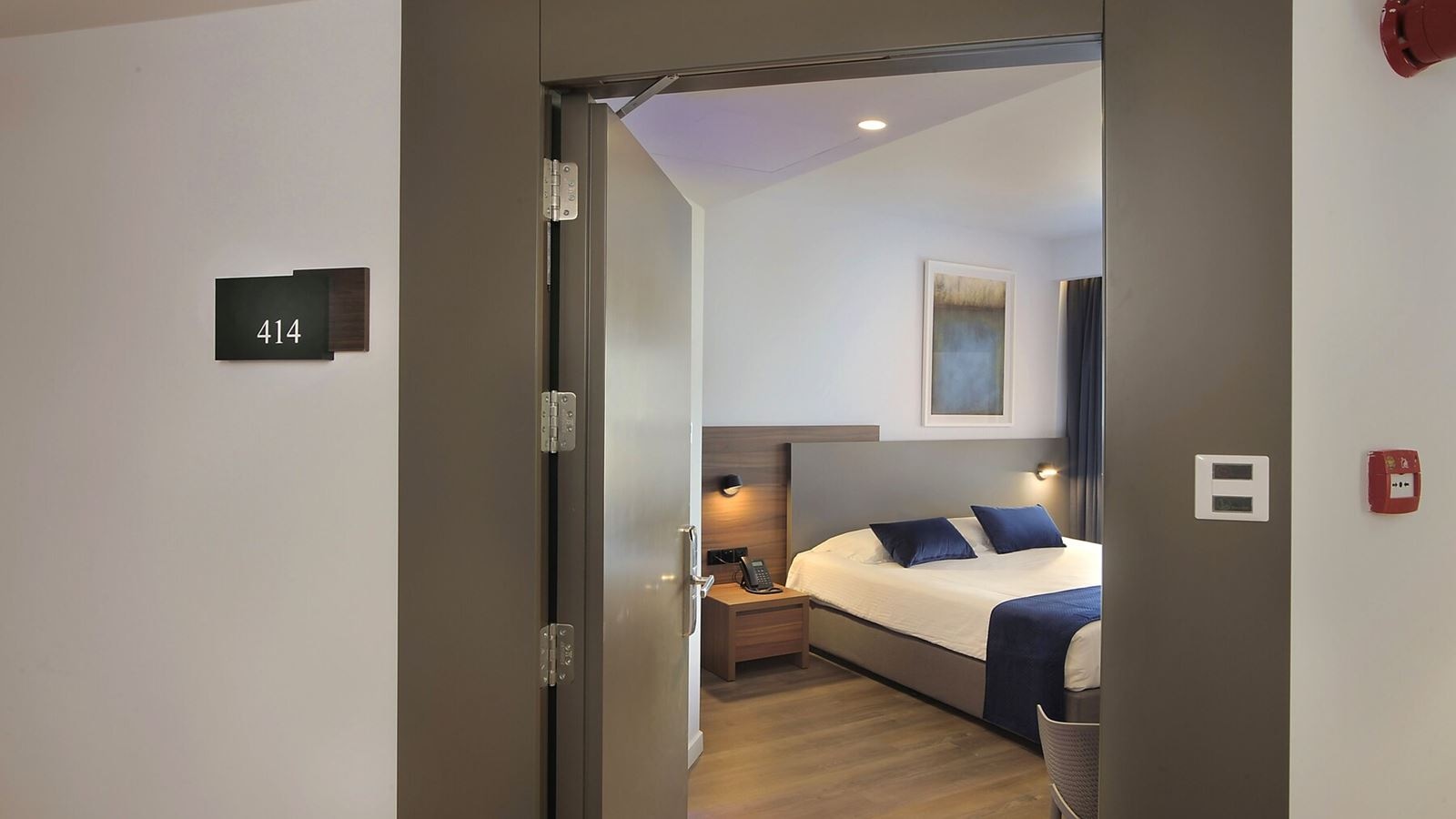 rooms-room-superior-mountainview