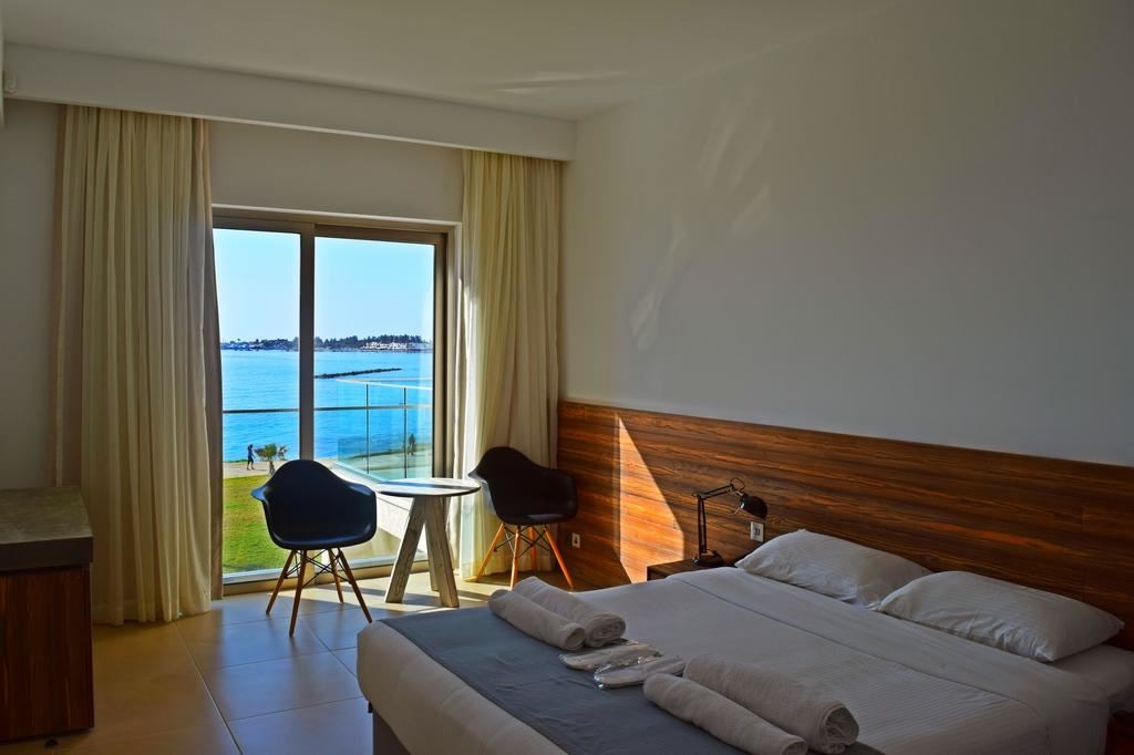 rooms-superior-room-seaview