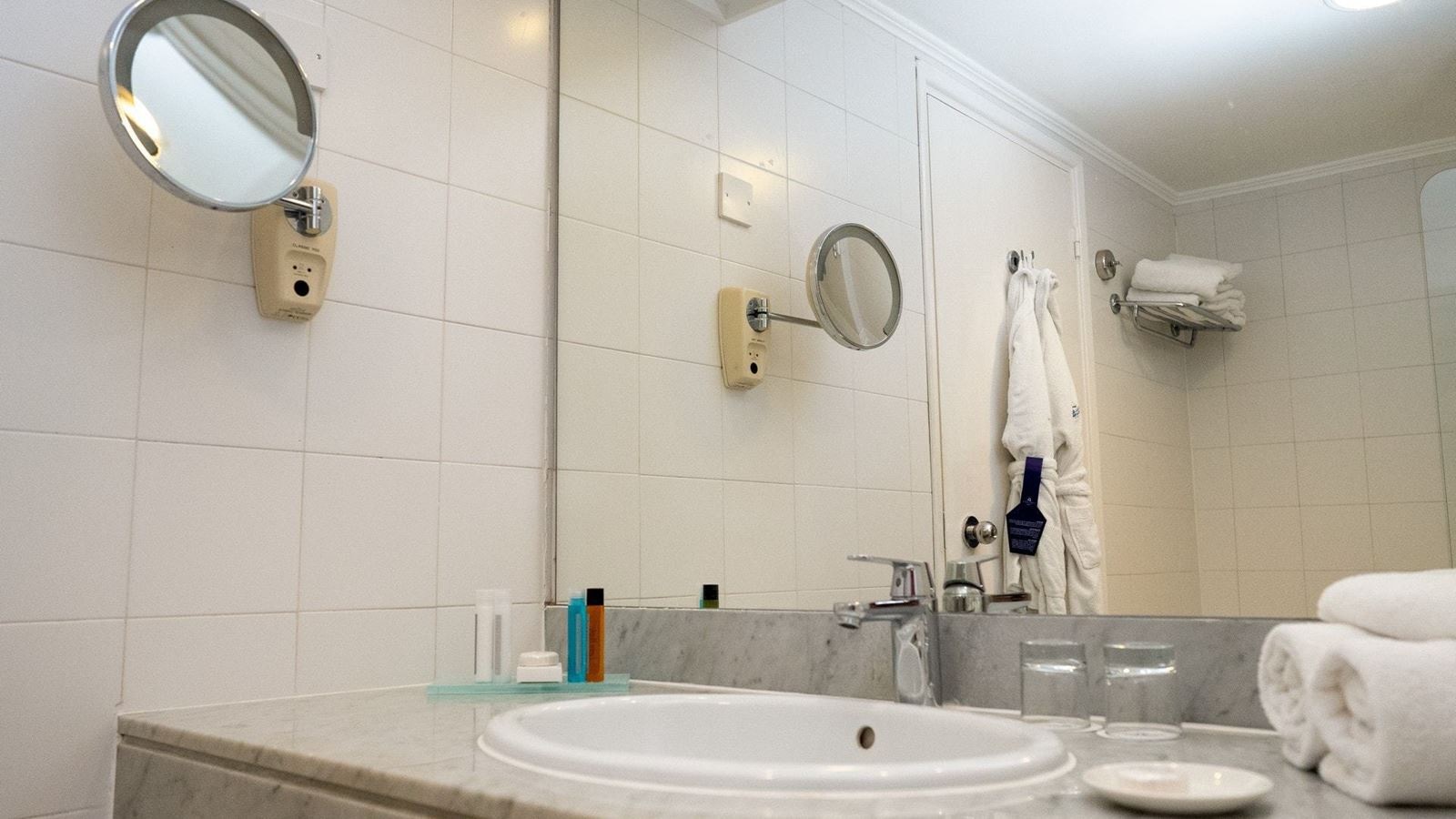 rooms-standard-room-economy