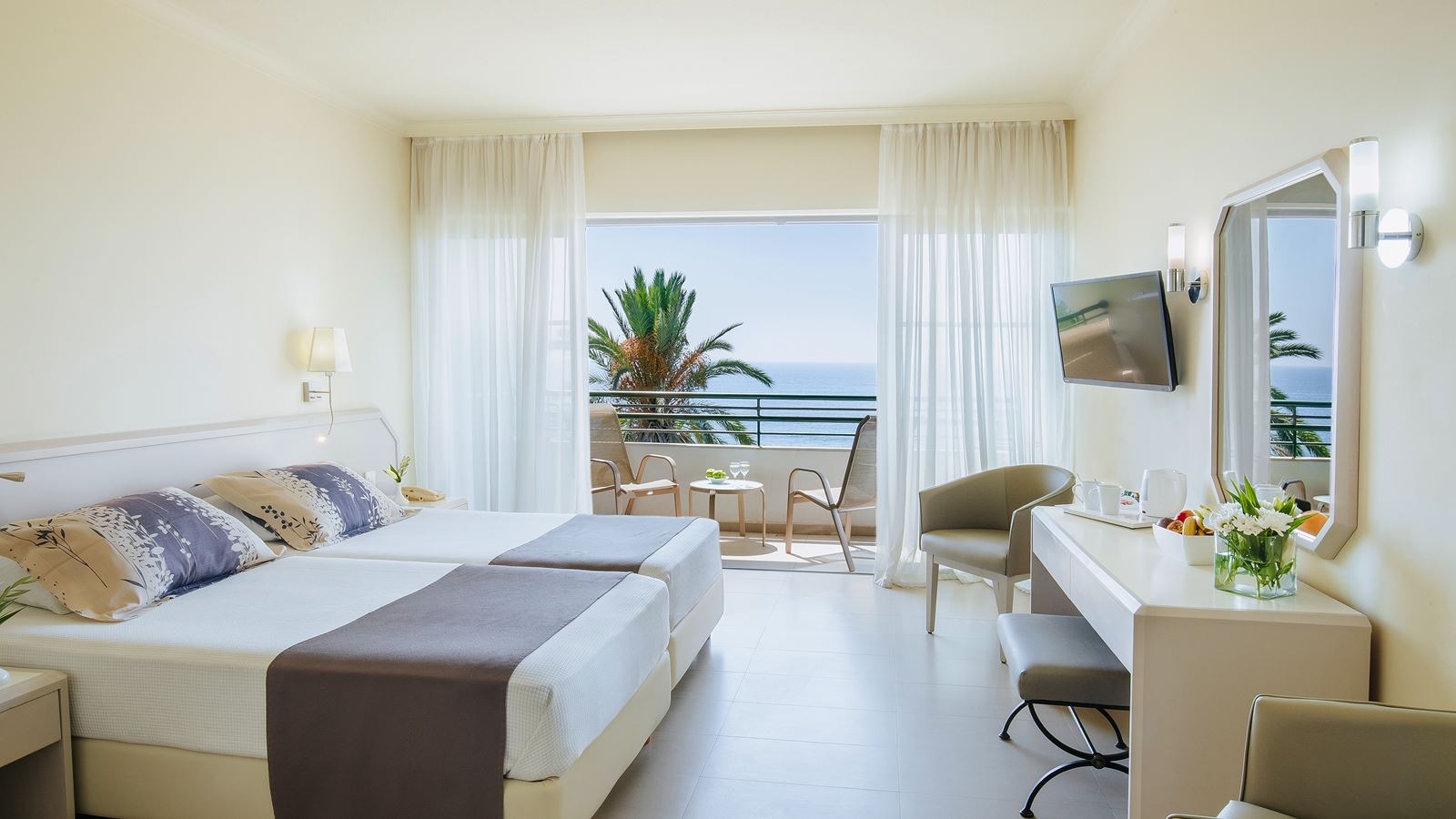 rooms-twin-standard-room-seaview