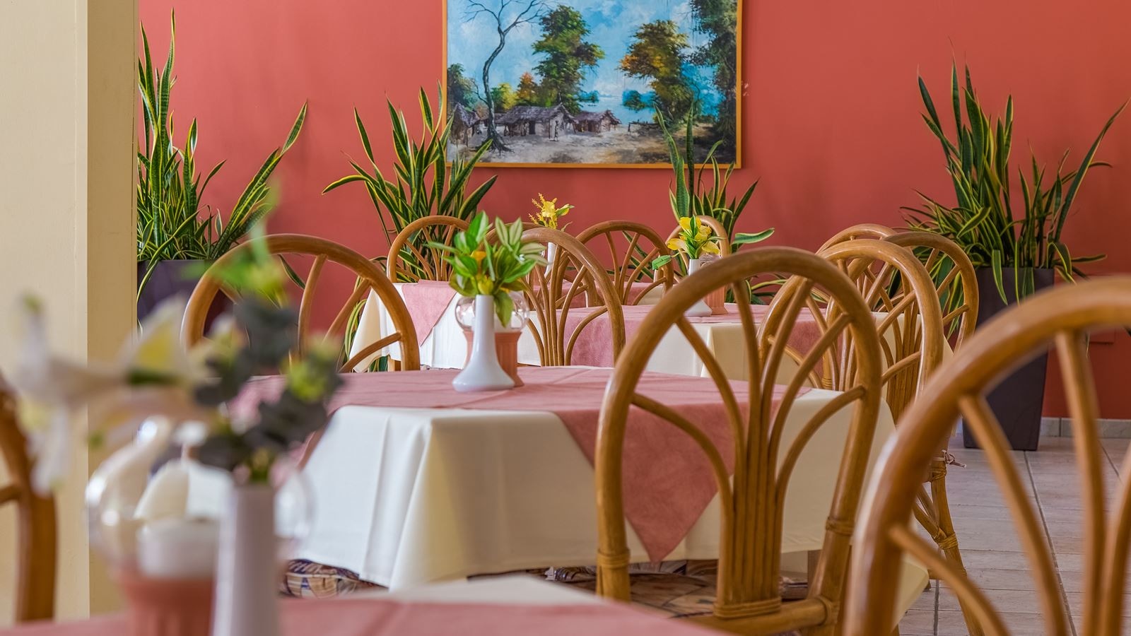 restaurants-restaurants