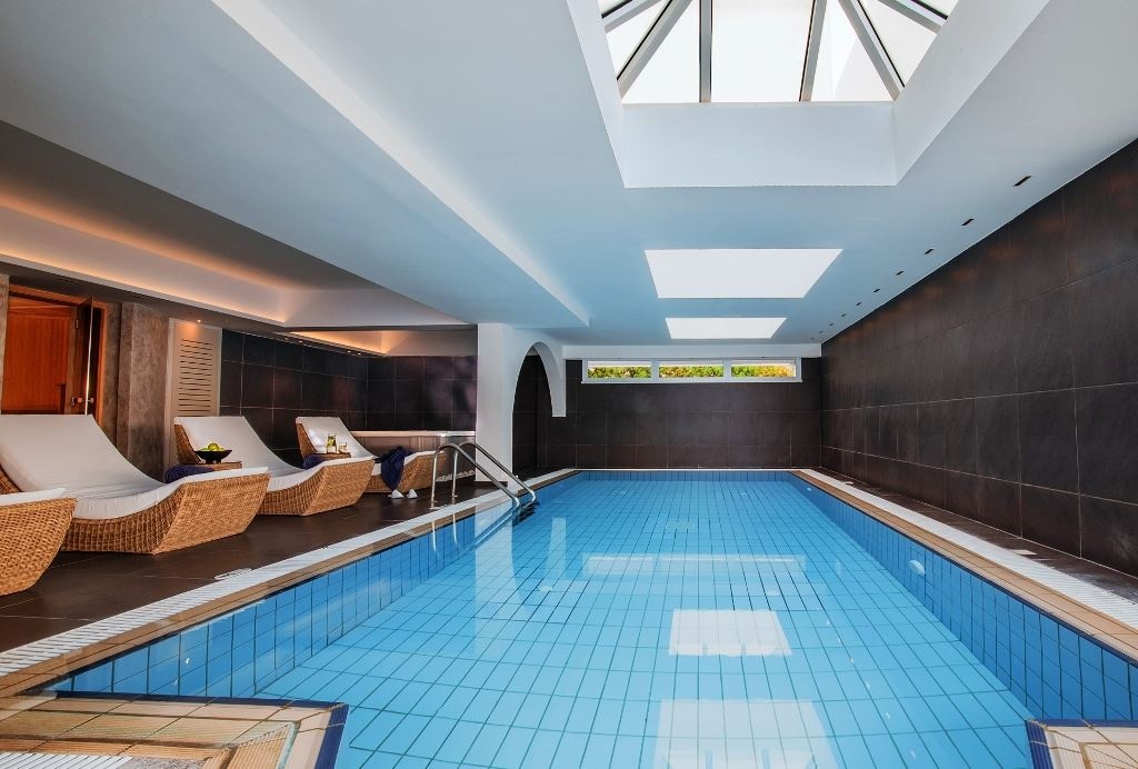 pools-indoor-pool