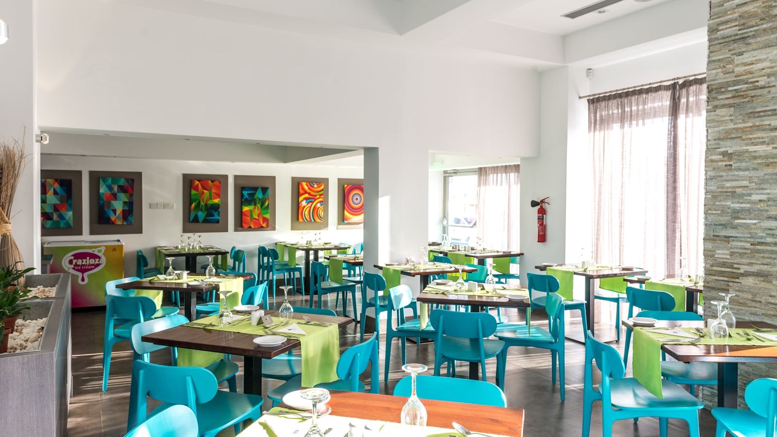 restaurants-restaurants