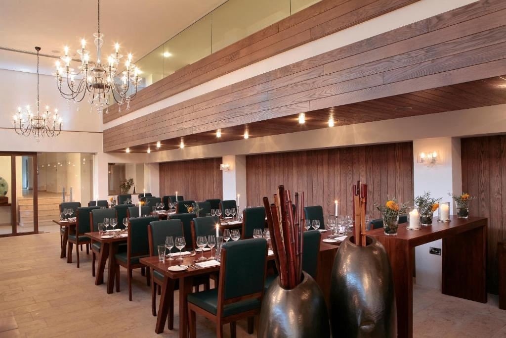 restaurants-cava-gastronomy