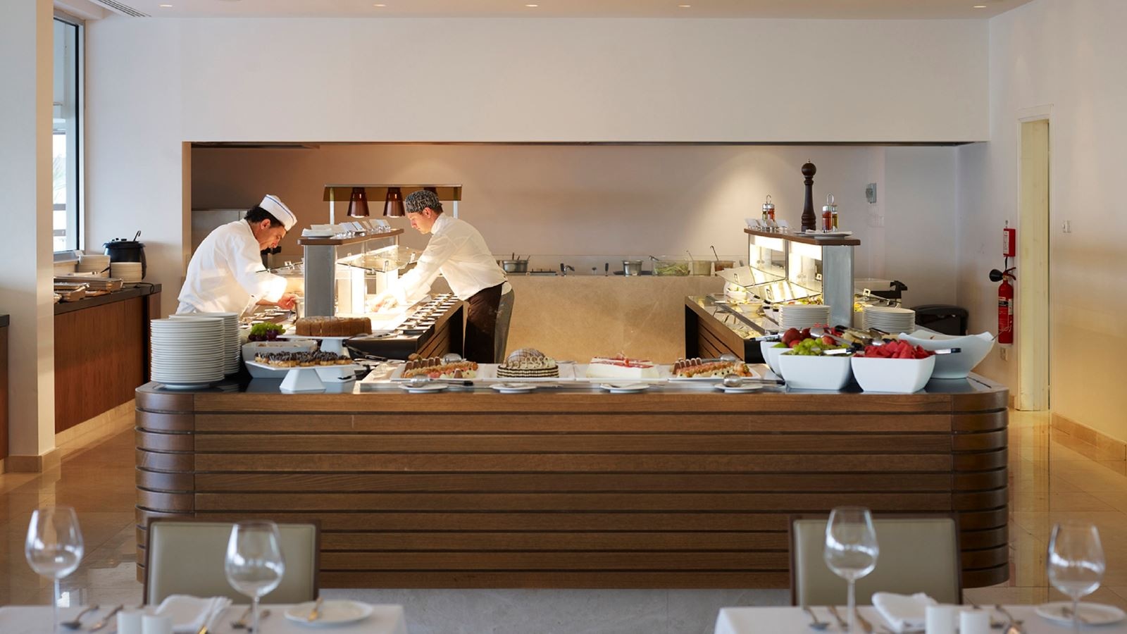 restaurants-restaurants