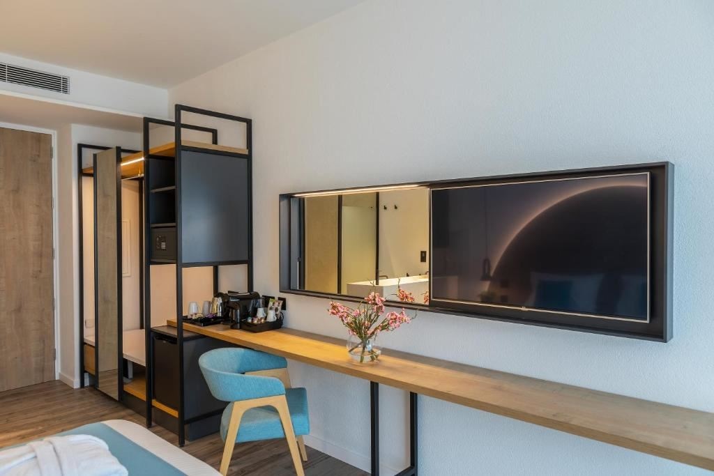 rooms-singleuse-standard-room-balcony