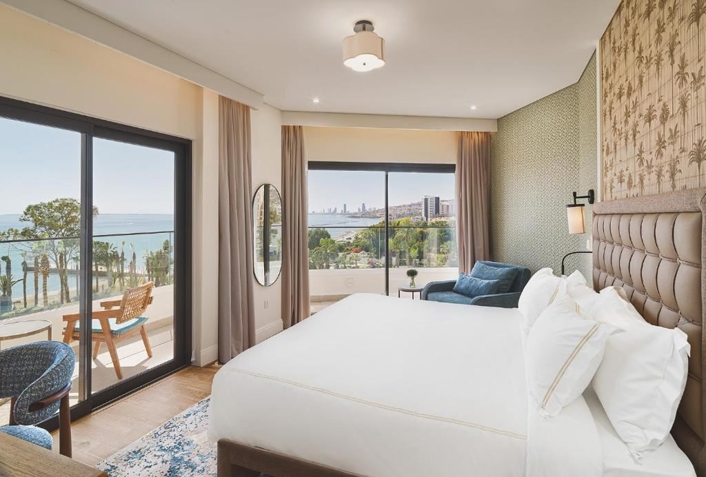 rooms-superior-room-sea-view