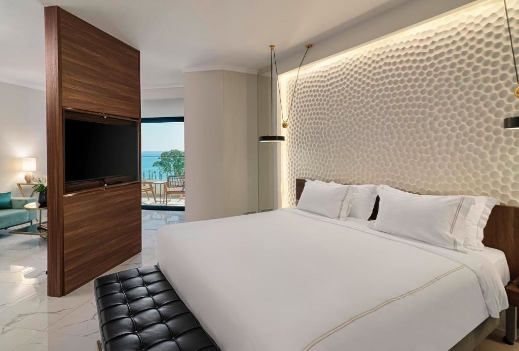 rooms-executive-suite-sea-view
