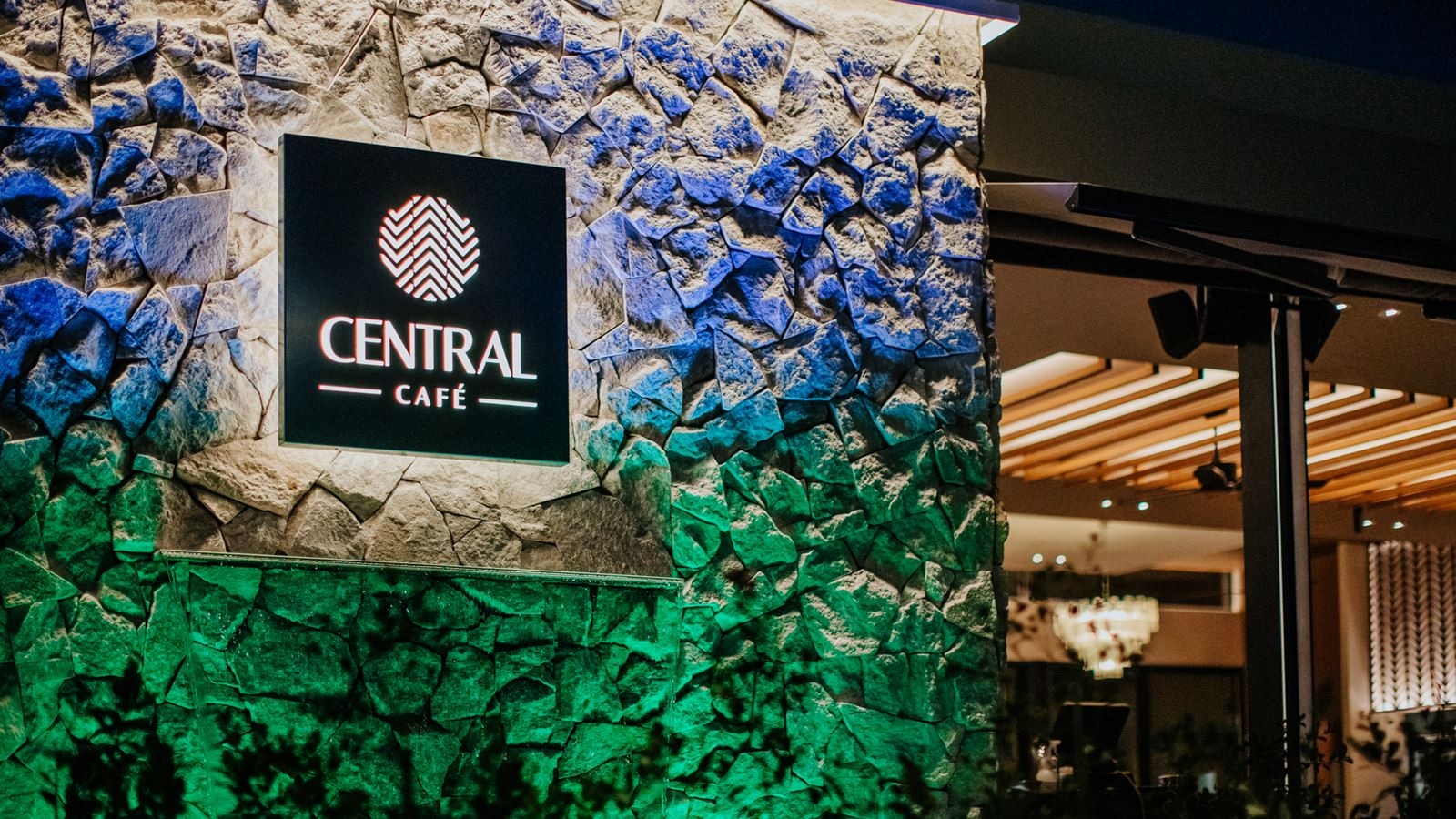 restaurants-cafe-central