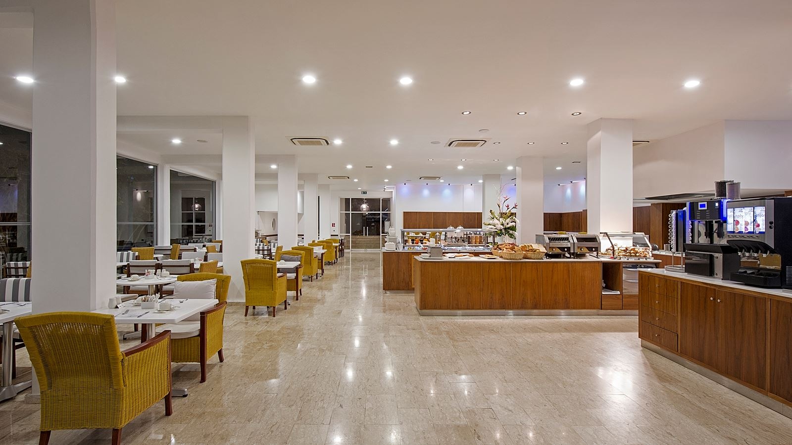 restaurants-café-calypso