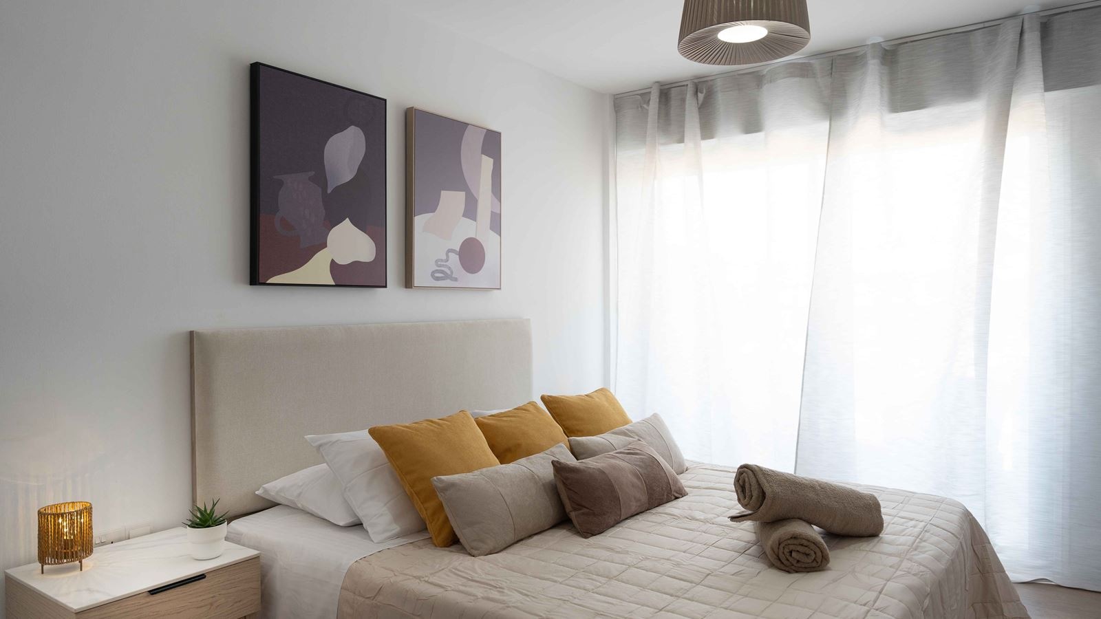 rooms-family-suite-inland-view-balcony