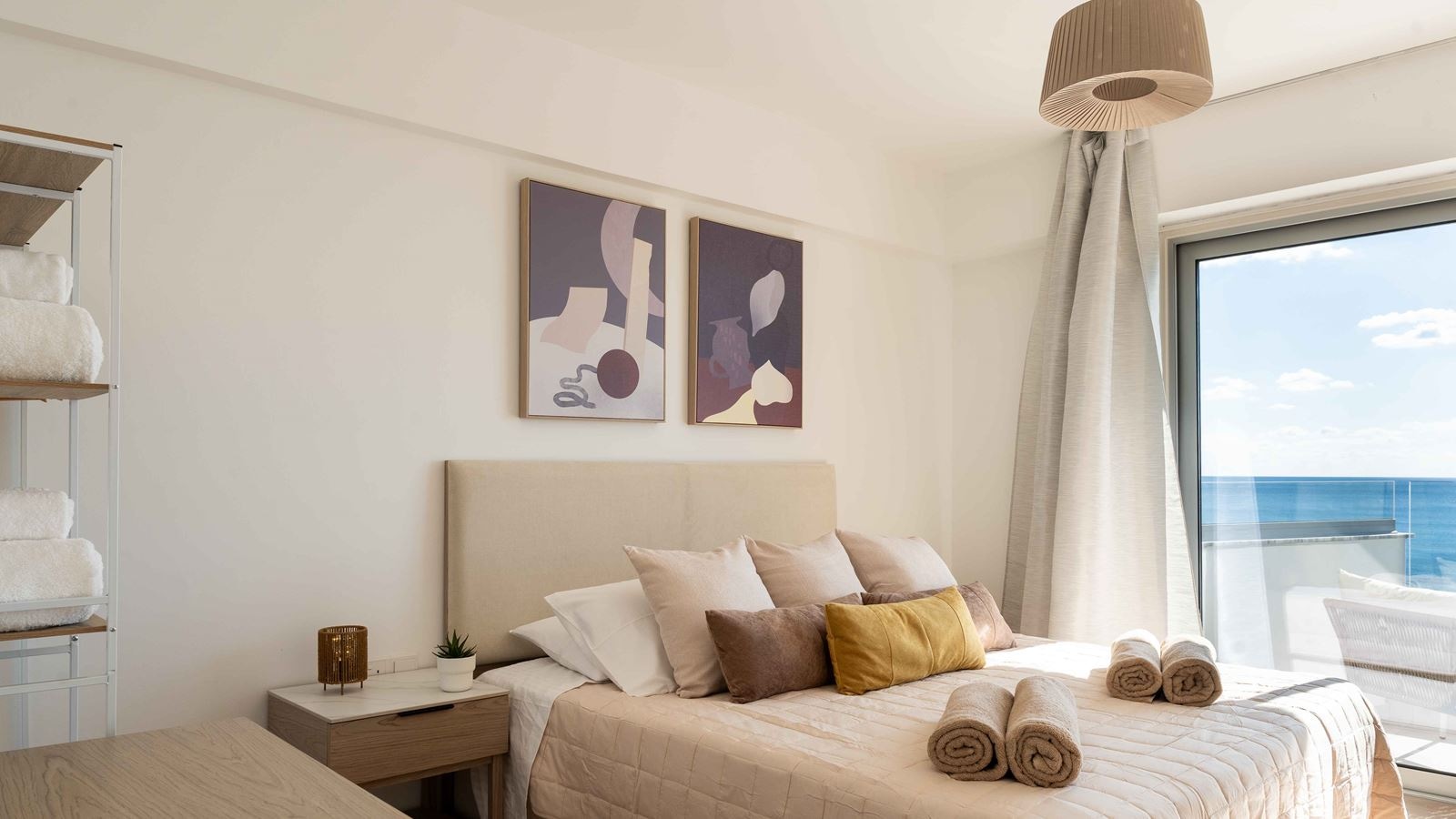 rooms-family-suite-sea-view-balcony