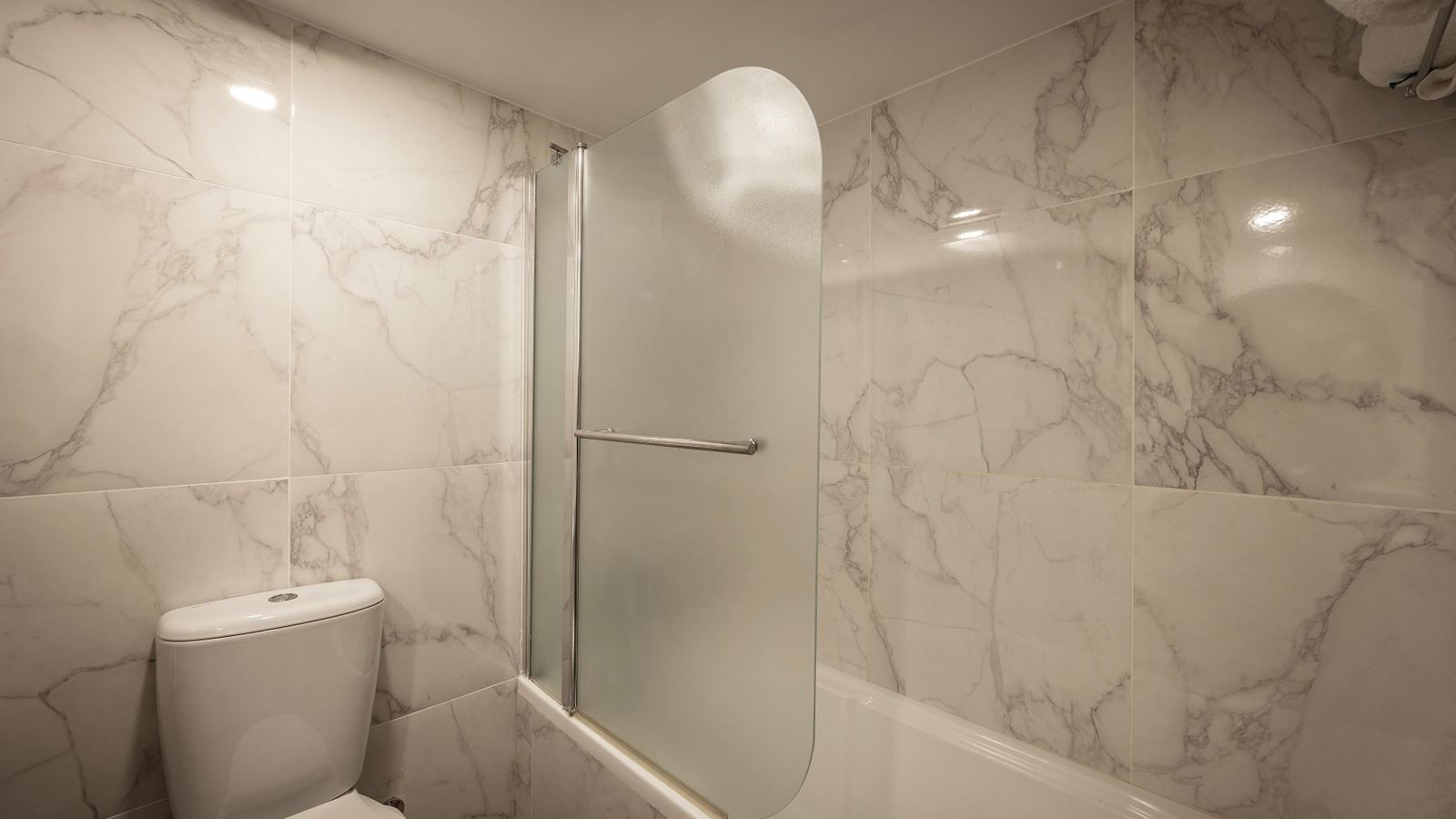 rooms-single-inland-view-room-balcony