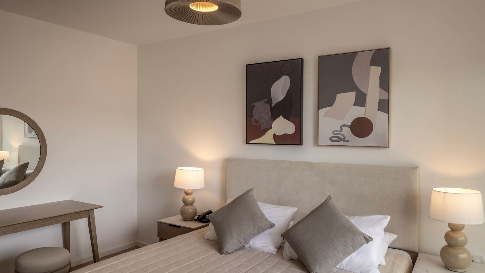 rooms-suite-1-bedroom-land-view