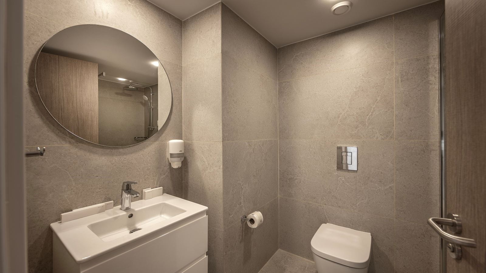 rooms-suite-1-bedroom-sea-view