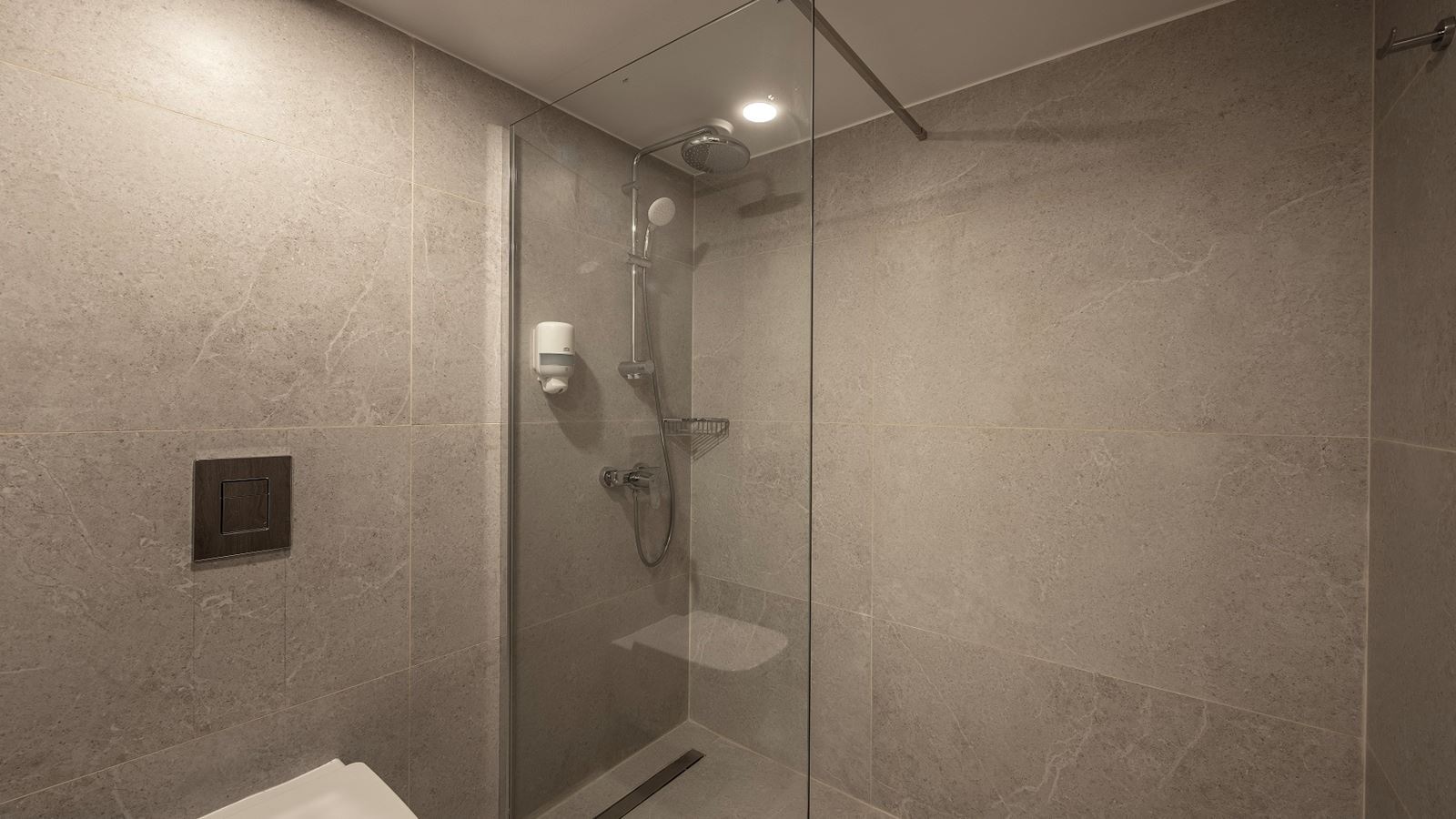 rooms-suite-1-bedroom-sea-view