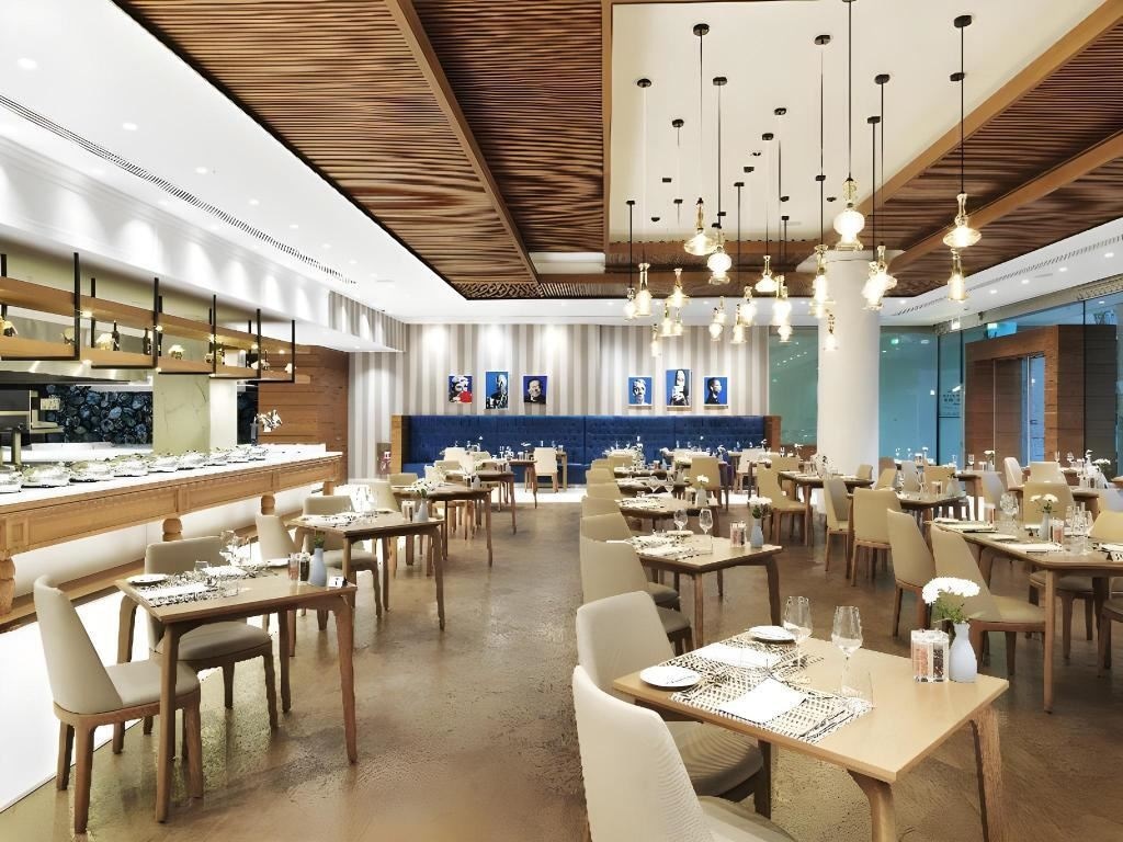 restaurants-restaurants