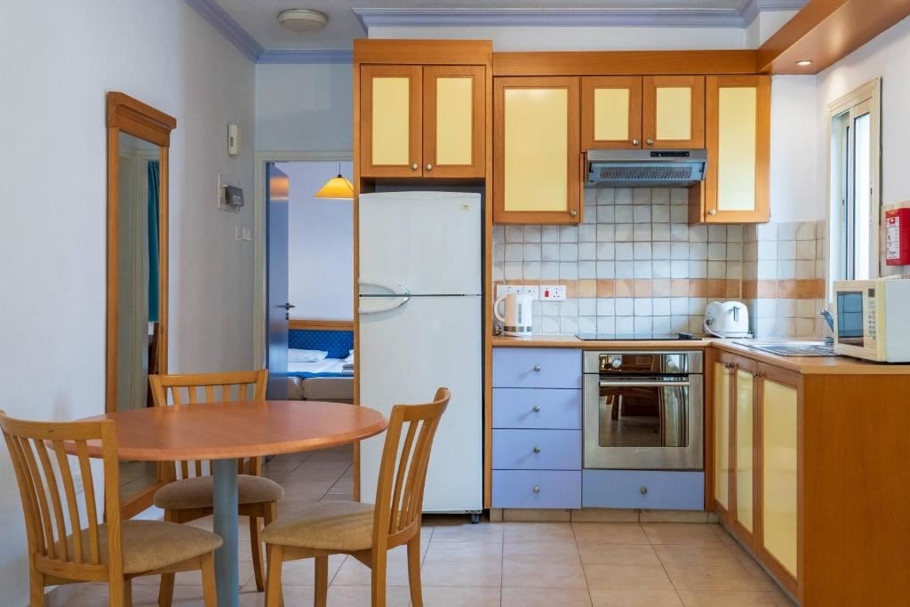 rooms-standard-apartment