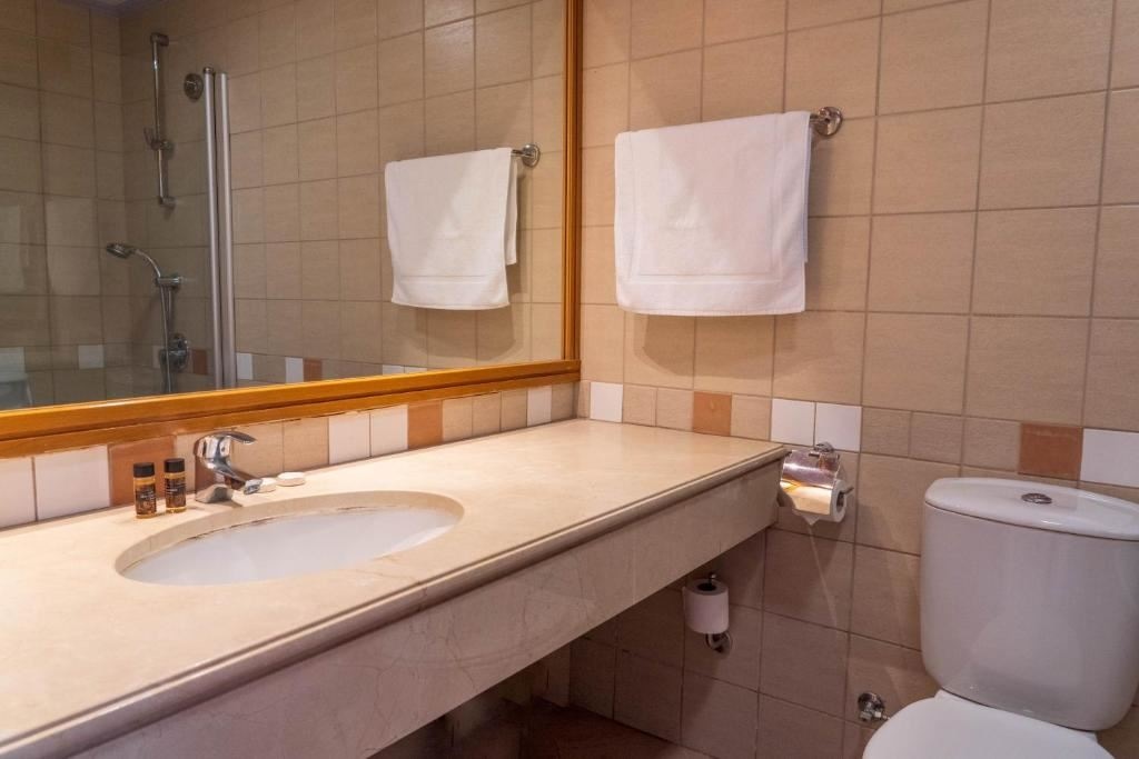 rooms-2-bedroom-standard-apartment