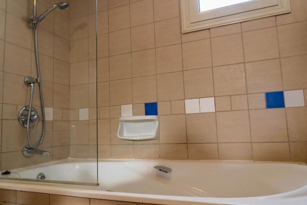 rooms-2-bedroom-standard-apartment