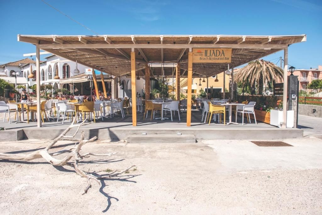 restaurants-restaurants