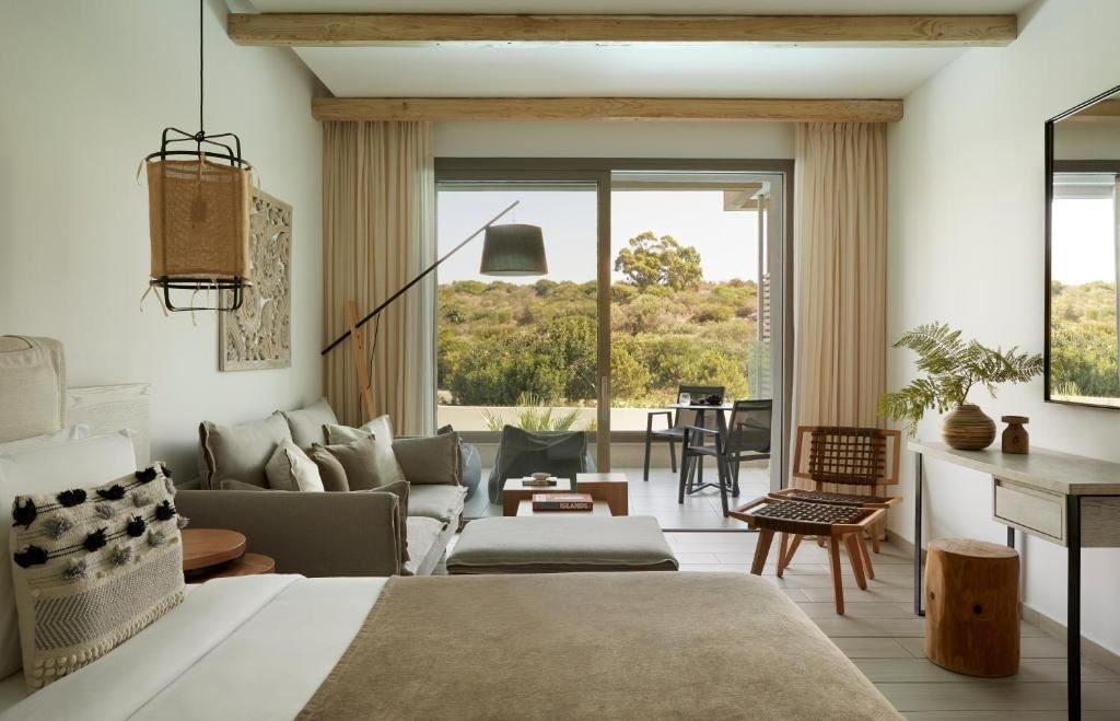 rooms-double-room-limited-seaview-residences