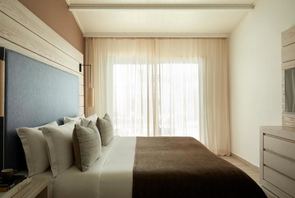 rooms-one-bedroom-suite-swim-up-bungalow