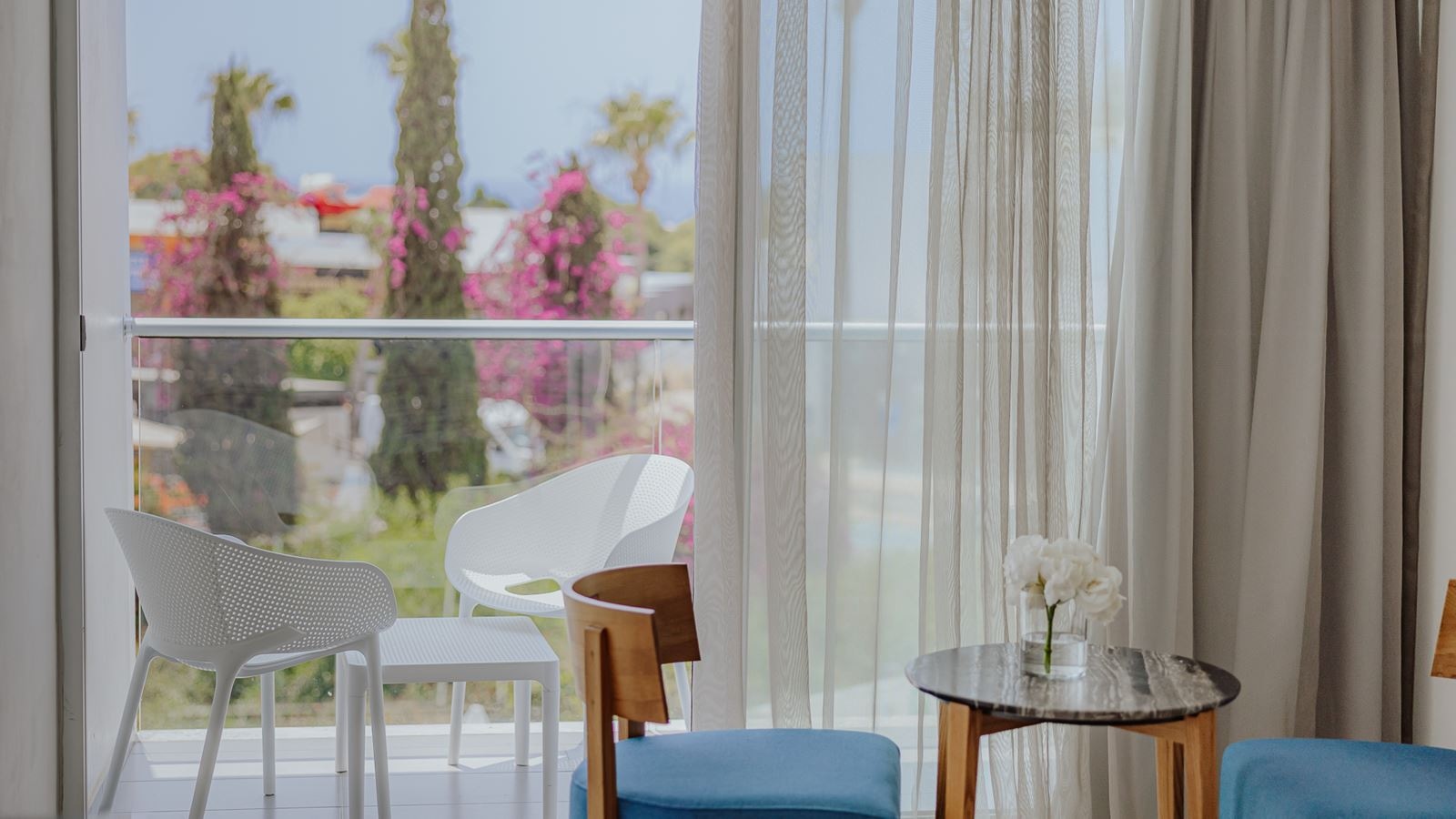 rooms-twin-inland-view