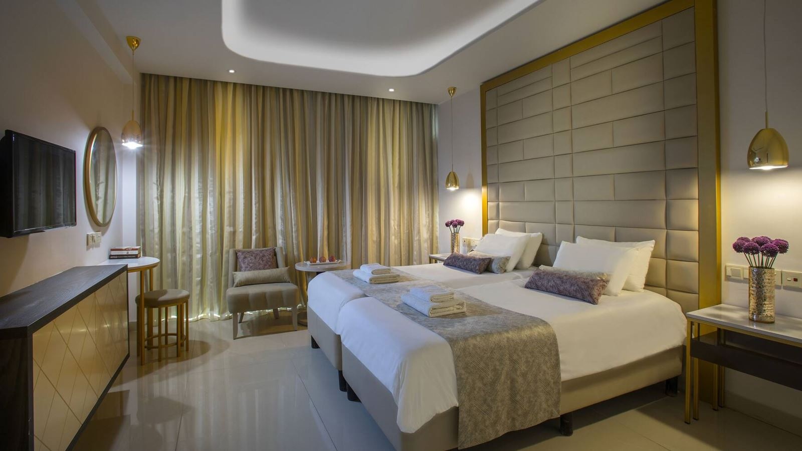 rooms-singleuse-standard-room-seaview-balcony