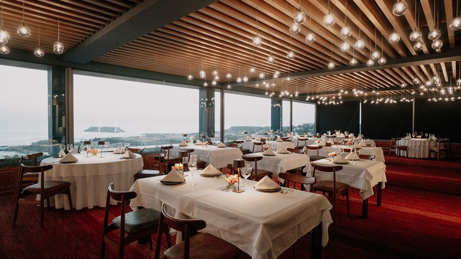 restaurants-sky-seven