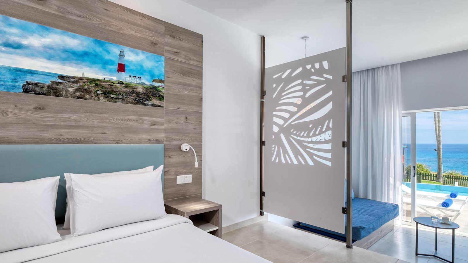 rooms-familysuite-seaview