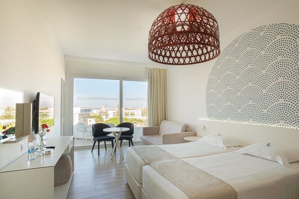 rooms-superior-room-inland-view-balcony