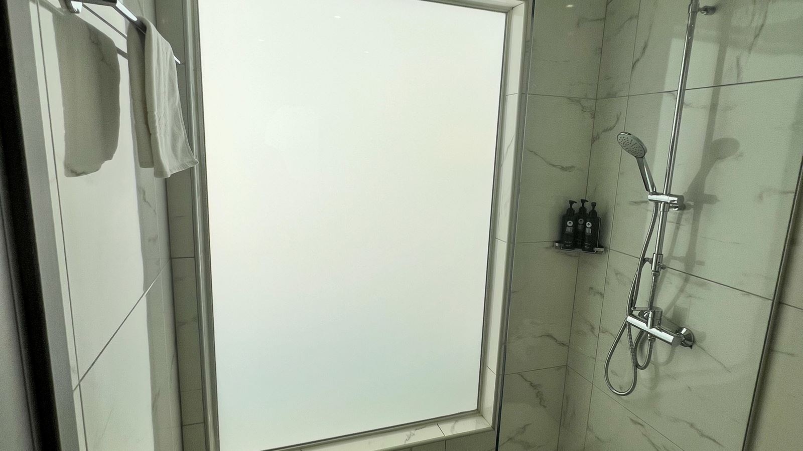 rooms-family-room-sea-view-balcony-or-terrace