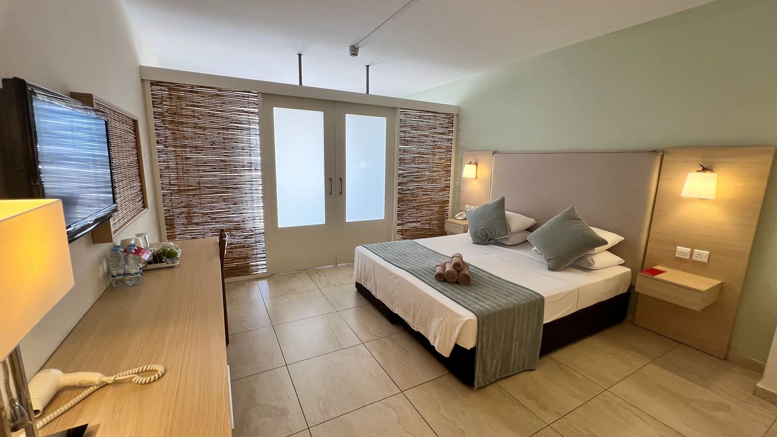 rooms-family-room-pool-view-balcony-or-terrace