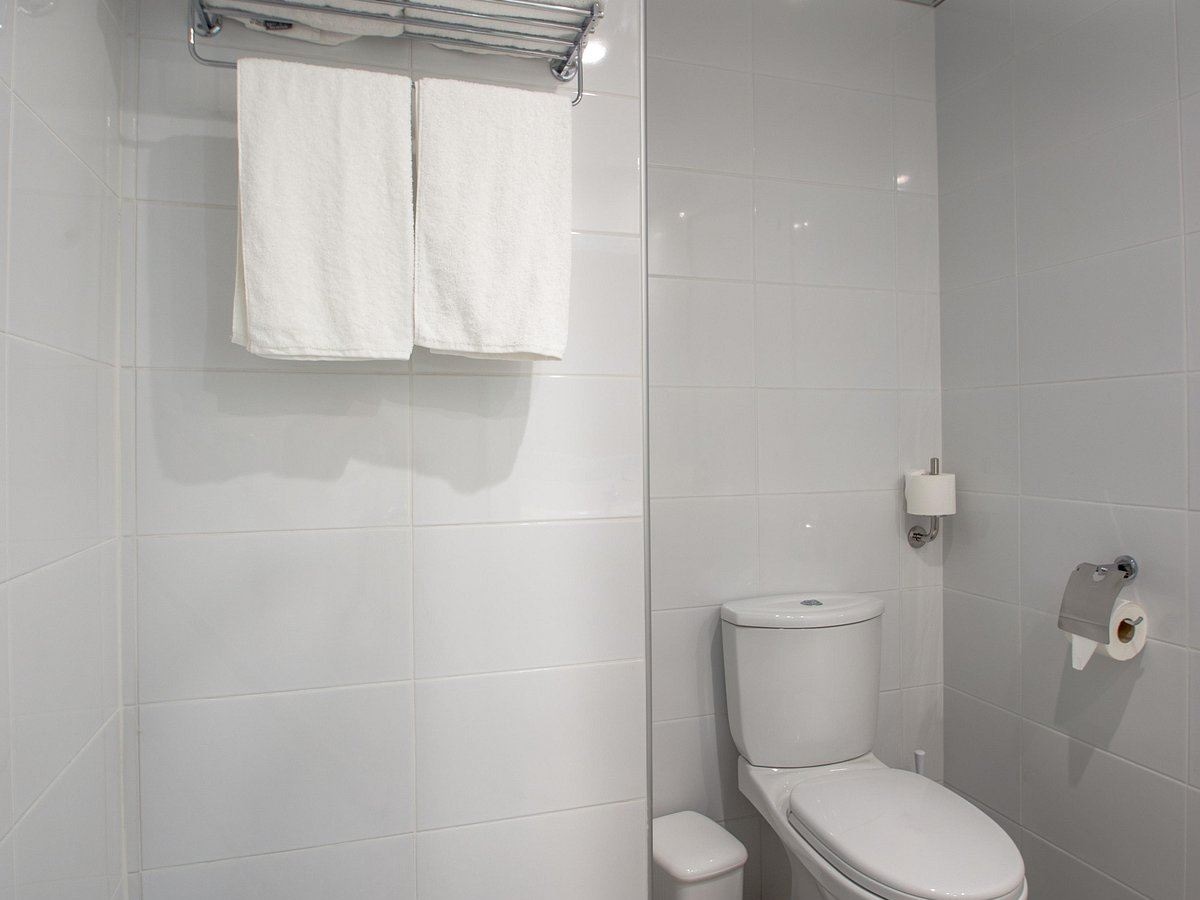 rooms-single-superior-room