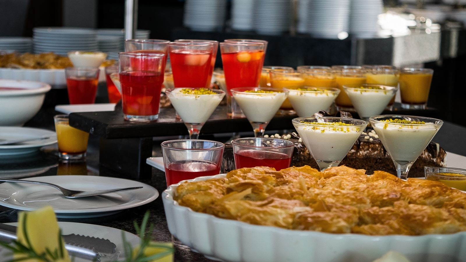 restaurants-main-building