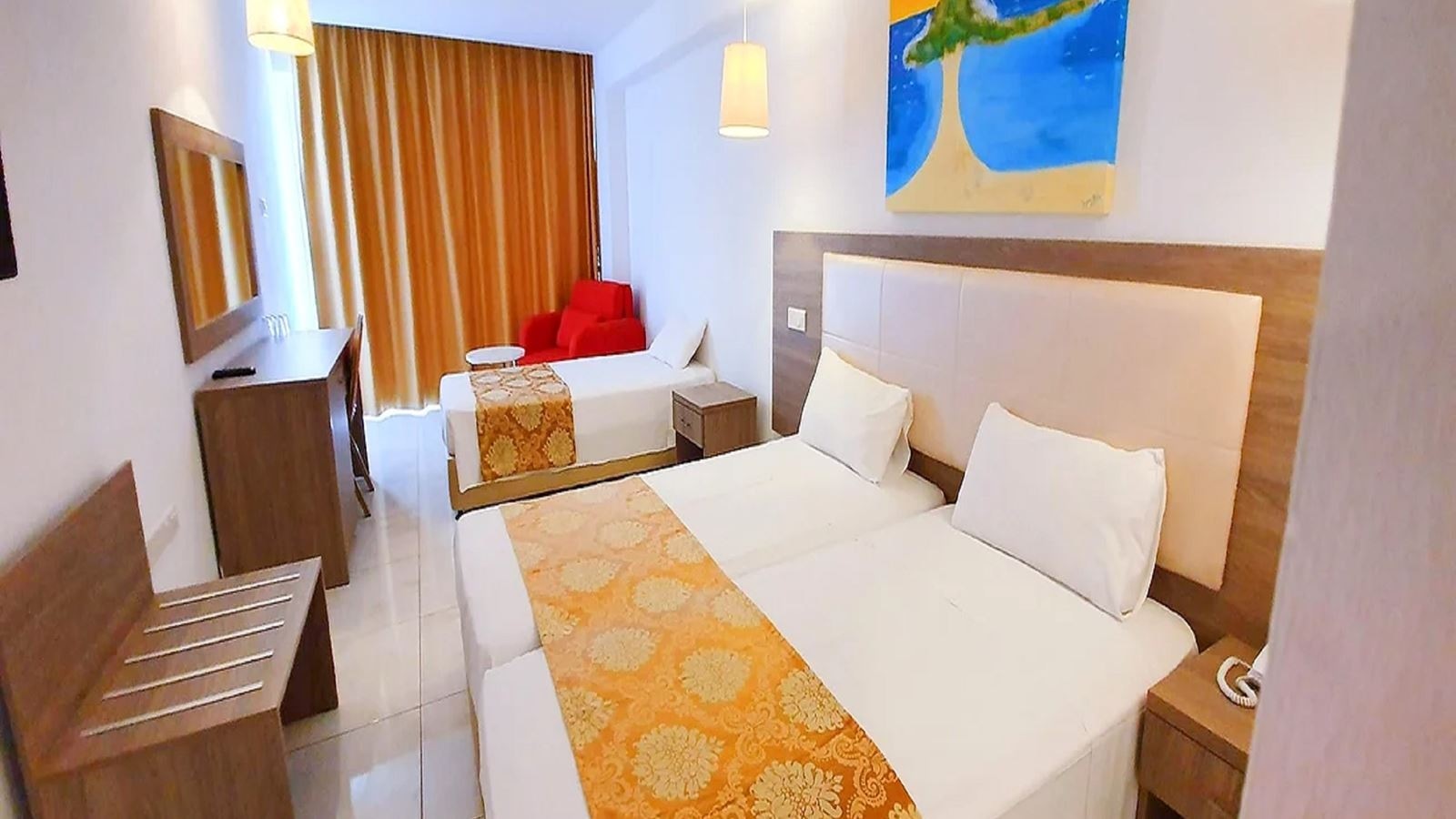 rooms-familyroom-balcony-or-terrace