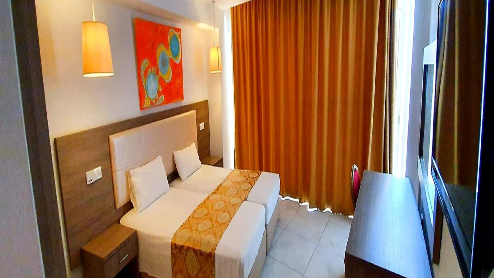 rooms-standard-room-seaview-balcony-or-terrace