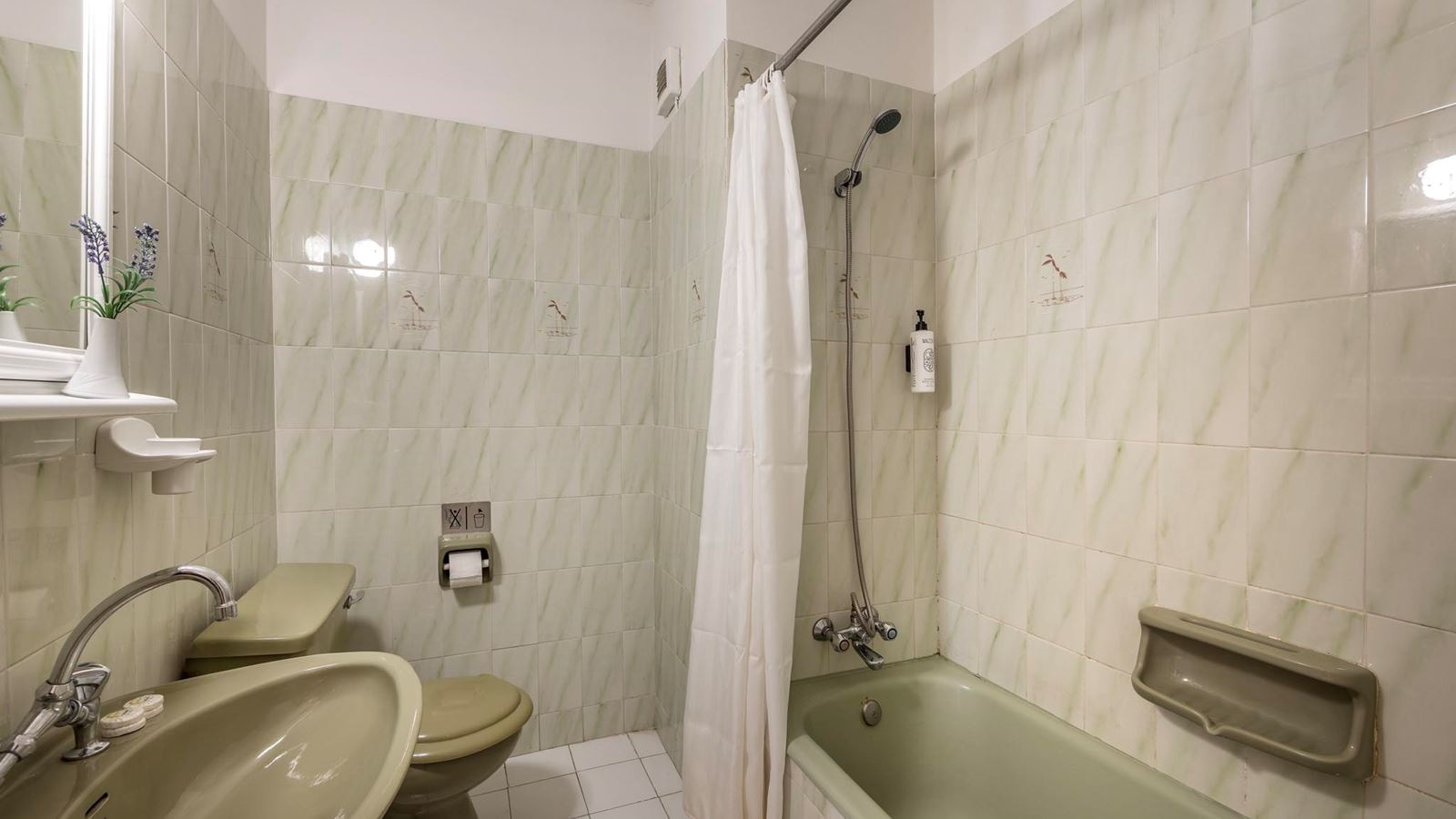 rooms-apartment-one-bedroom