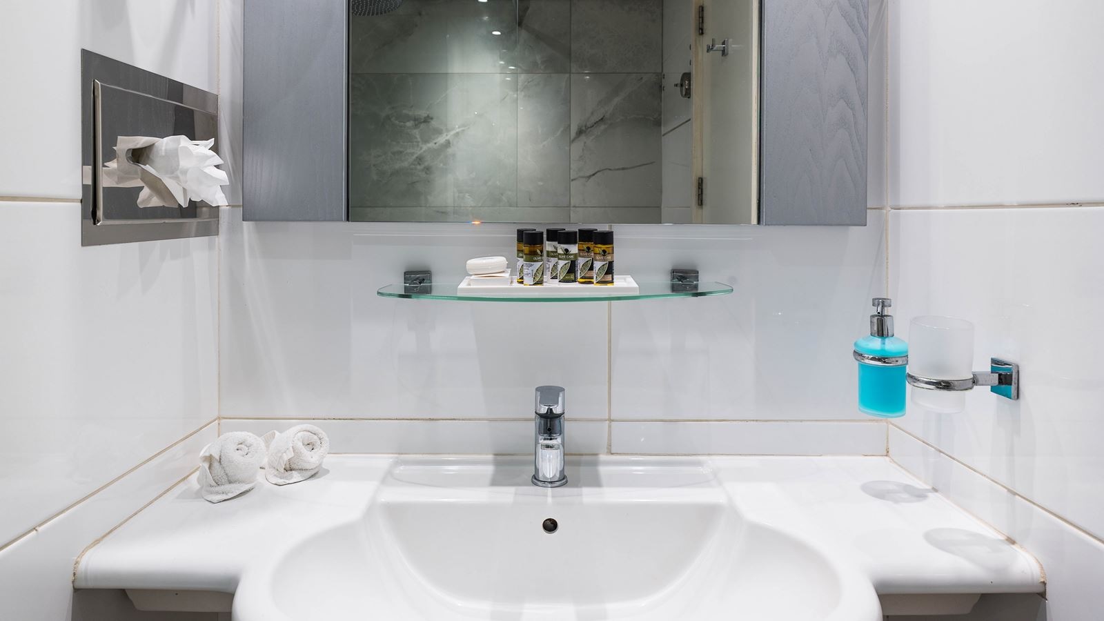 rooms-double-room-side-seaview